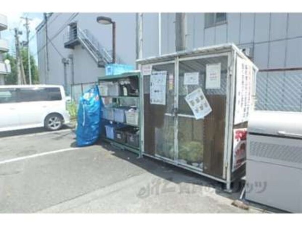 ゴミ置き場