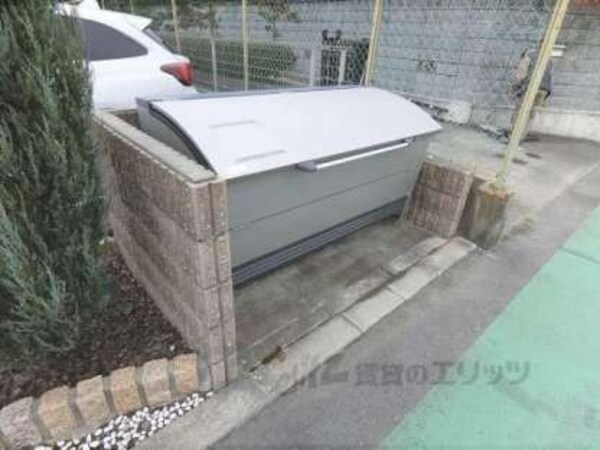ゴミ置き場