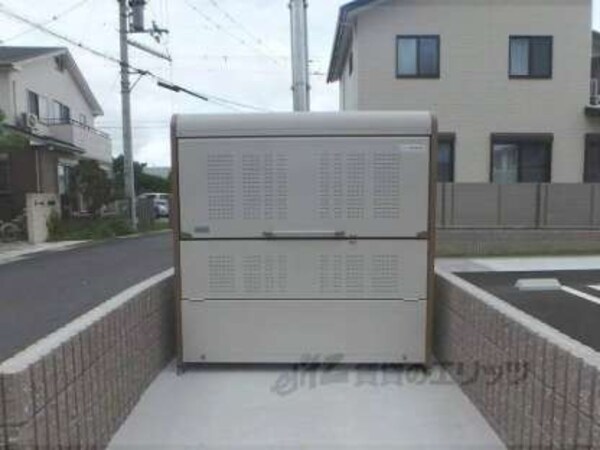 ゴミ置き場