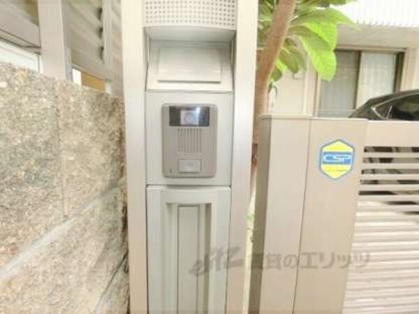 インターホン