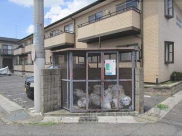 ゴミ置き場