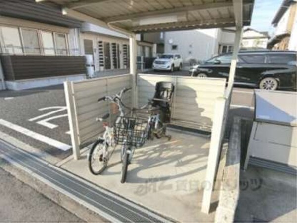 駐輪場