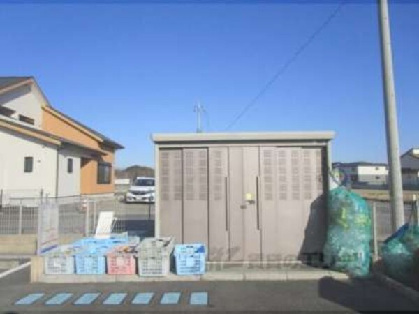 ゴミ置き場