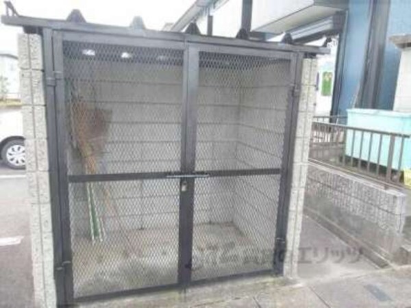 ゴミ置き場