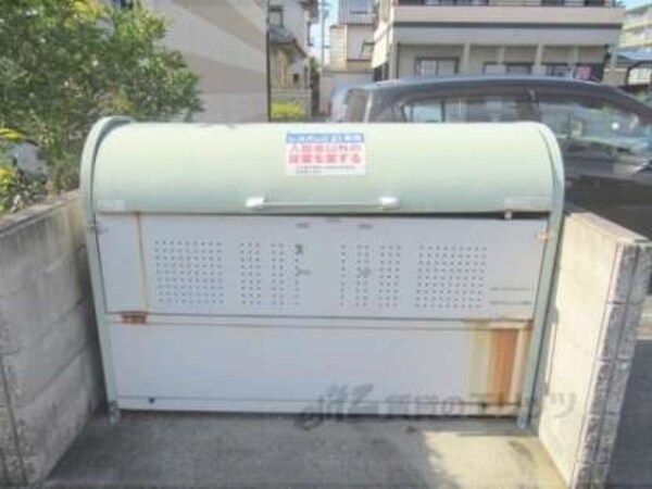 ゴミ置き場