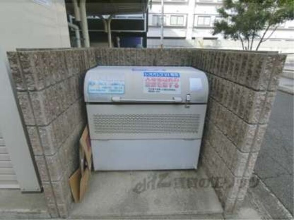 ゴミ置き場