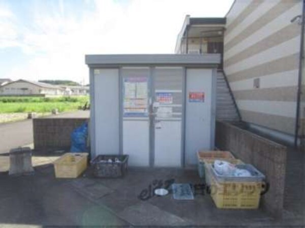 ゴミ置き場