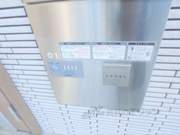 宅配ボックス