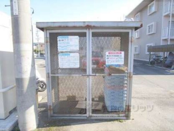 ゴミ置き場