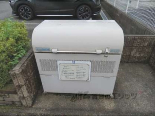 ゴミ置き場