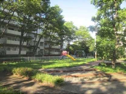 びわ湖美空第二団地13号棟の植栽