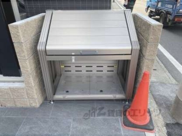 ゴミ置き場