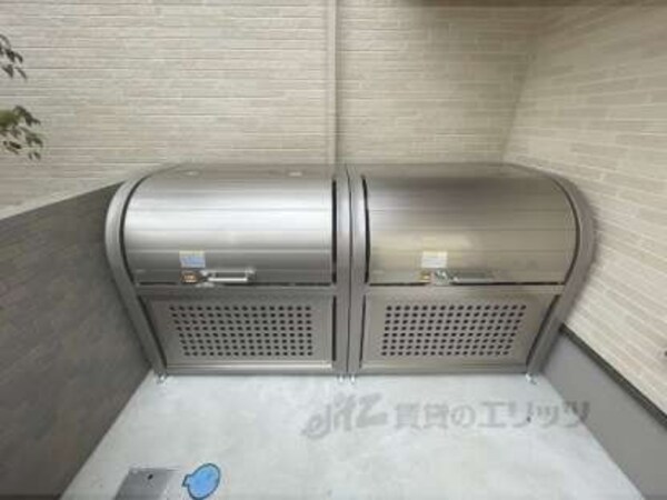 ゴミ置き場