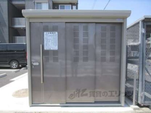 ゴミ置き場