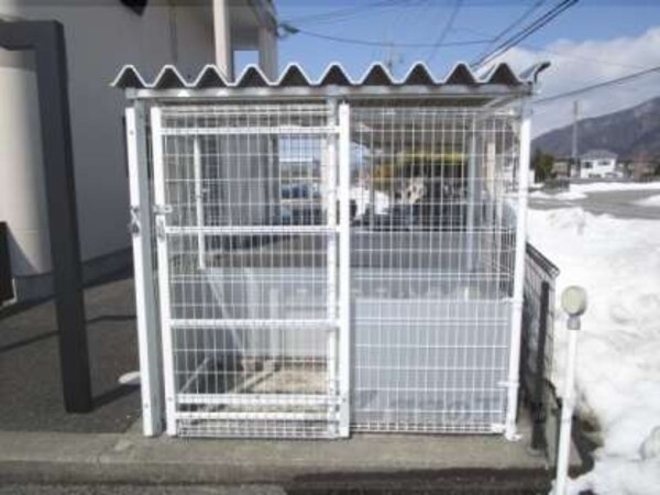 ゴミ置き場