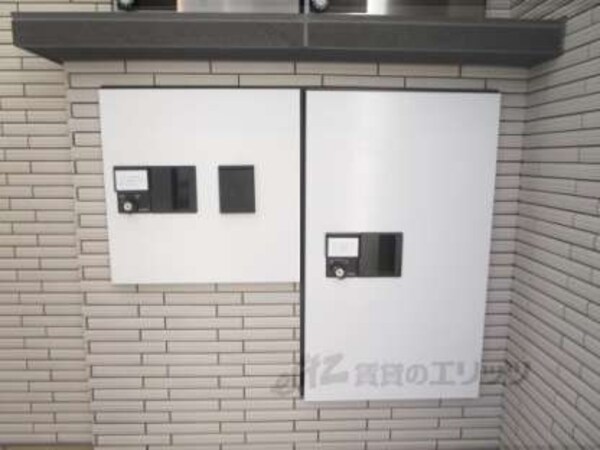 宅配ボックス