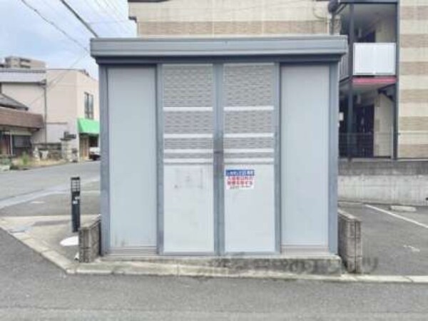 ゴミ置き場