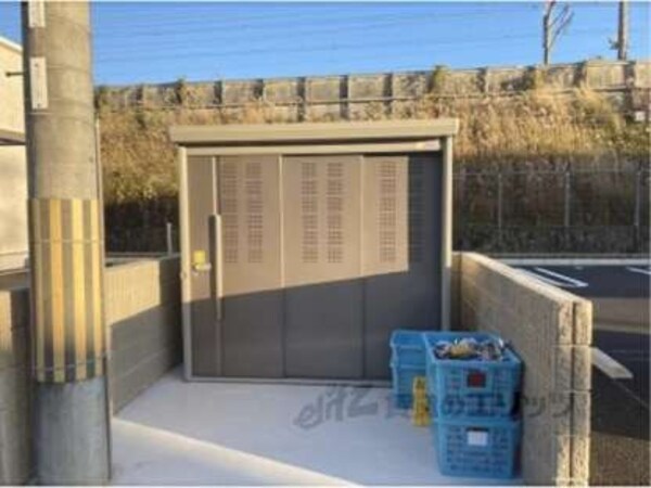 ゴミ置き場