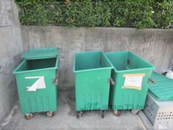 ゴミ置き場