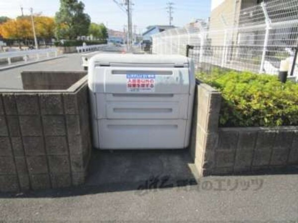 ゴミ置き場