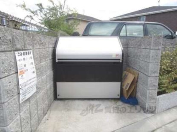 ゴミ置き場