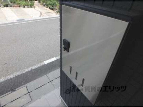 宅配ボックス
