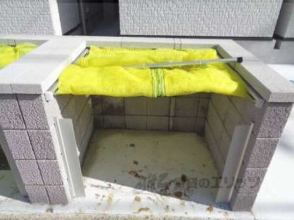 ゴミ置き場