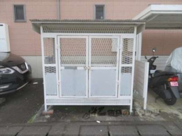 ゴミ置き場