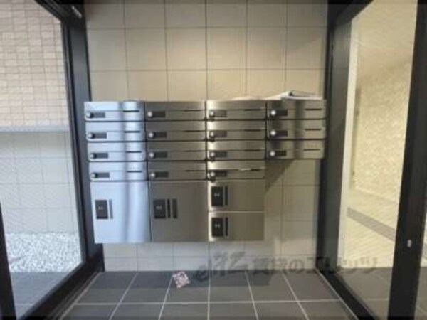 宅配ボックス