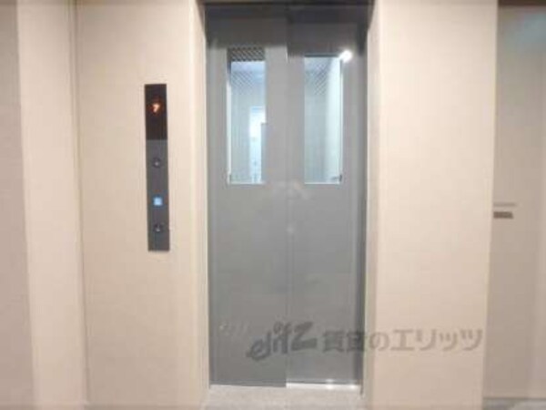 エレベーター