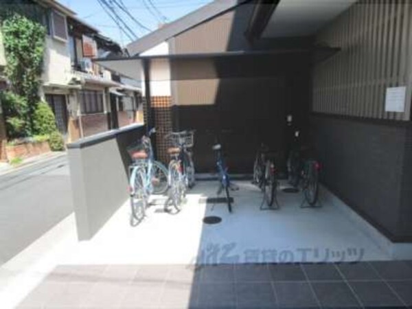 駐輪場