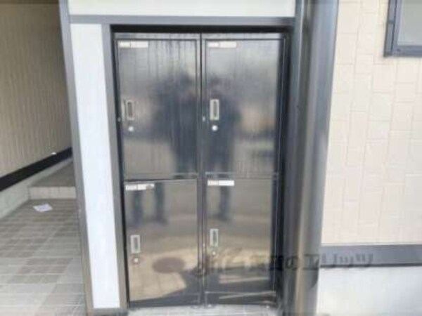 宅配ボックス