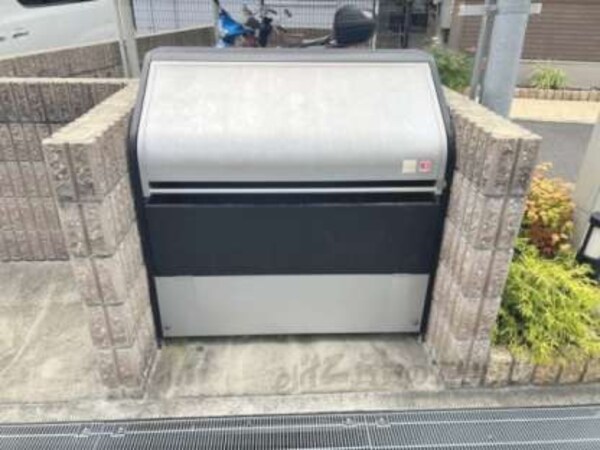 ゴミ置き場
