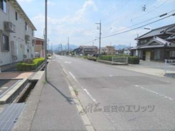 前面道路