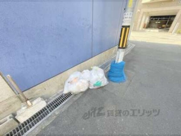 ゴミ置き場