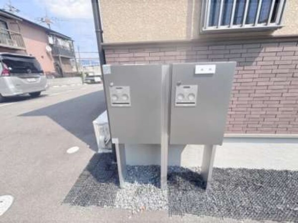 宅配ボックス