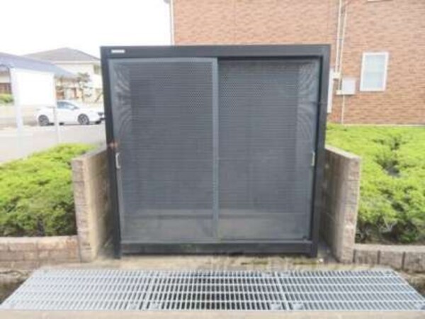 ゴミ置き場
