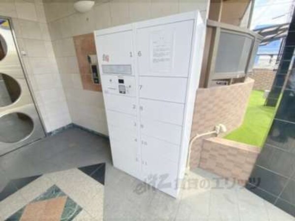 宅配ボックス