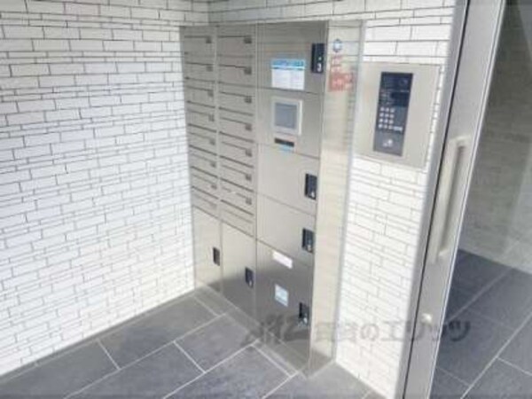 宅配ボックス