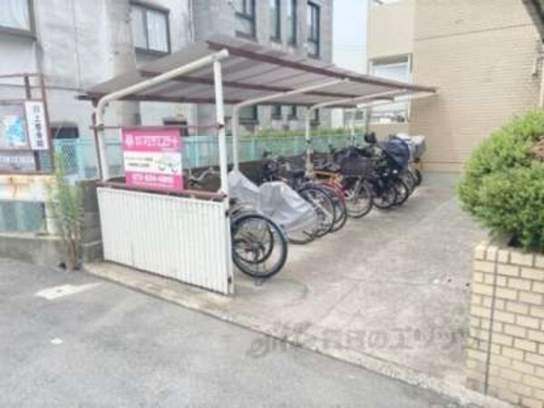 駐輪場