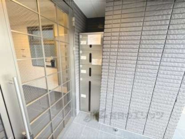 宅配ボックス