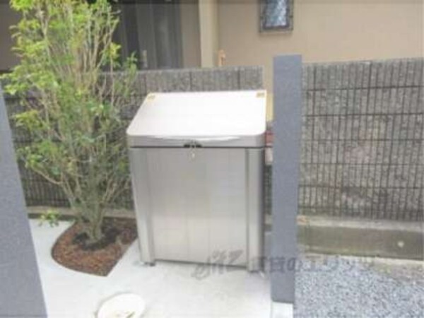 ゴミ置き場