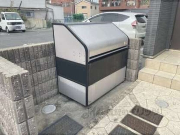ゴミ置き場