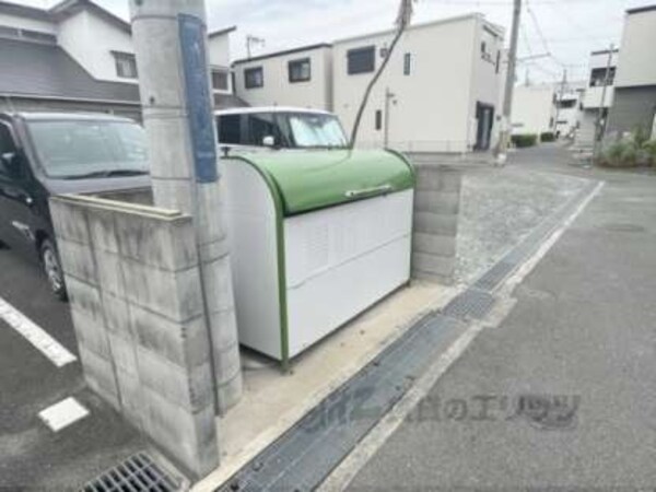 ゴミ置き場