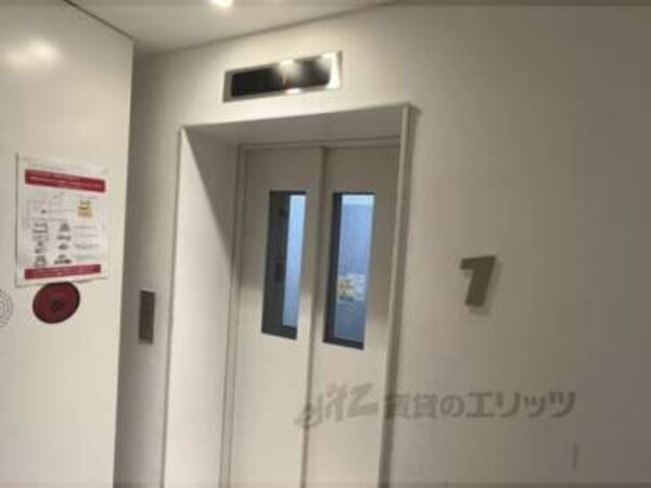 エレベーター