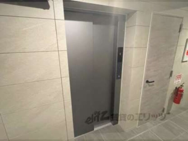 エレベーター