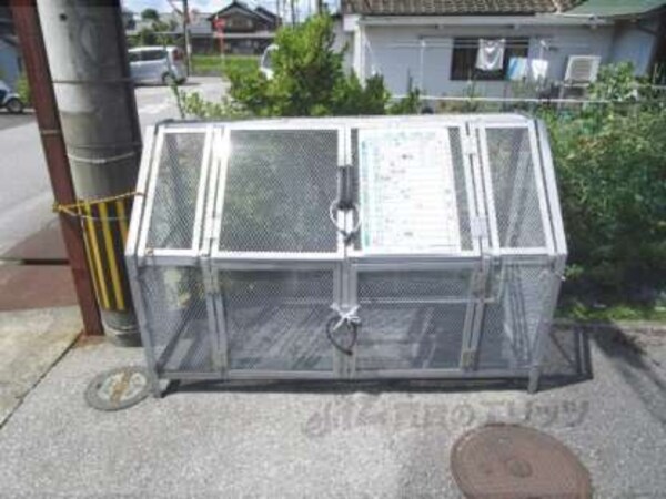 ゴミ置き場