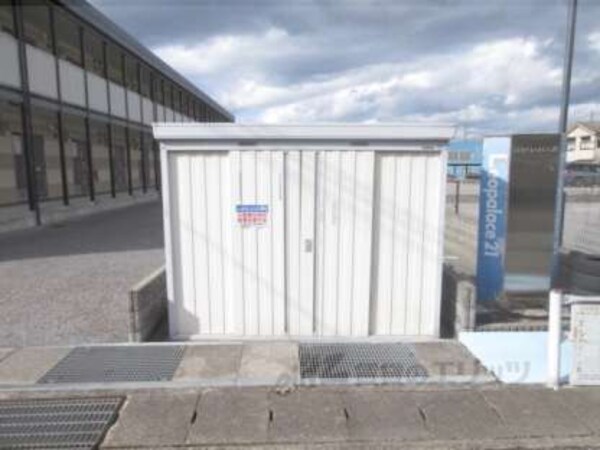 ゴミ置き場