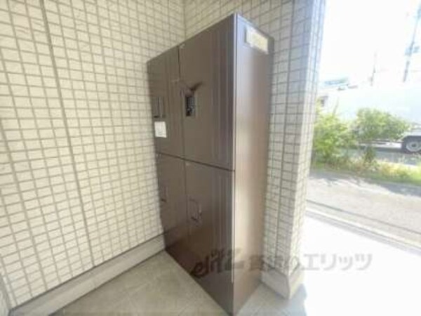 宅配ボックス