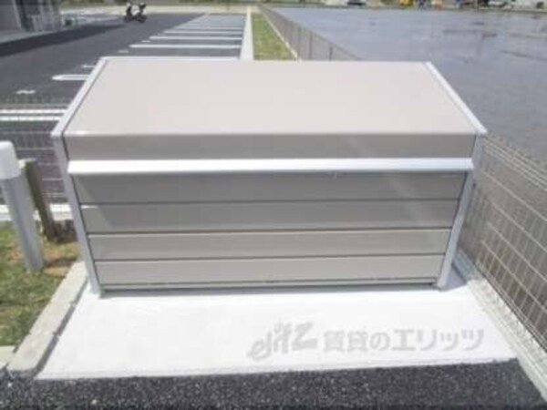 ゴミ置き場